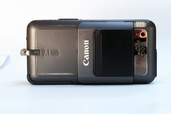Canon PowerShot S70 - Image 3