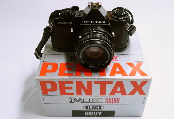 Pentax ME Super with 50mm Lens & Data Back - Image 2